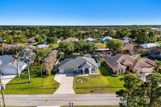 5944 NW Baynard Drive, Port St. Lucie, FL 34986