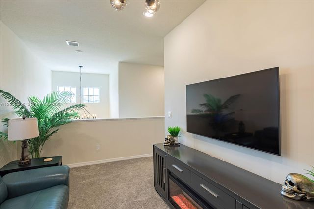 4423 Spruce Lane, Oakland Park, FL 33309