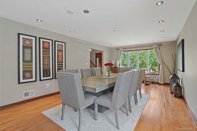 268 Ardsley Street, Staten Island, NY 10306