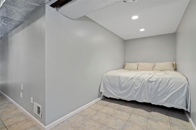 268 Ardsley Street, Staten Island, NY 10306