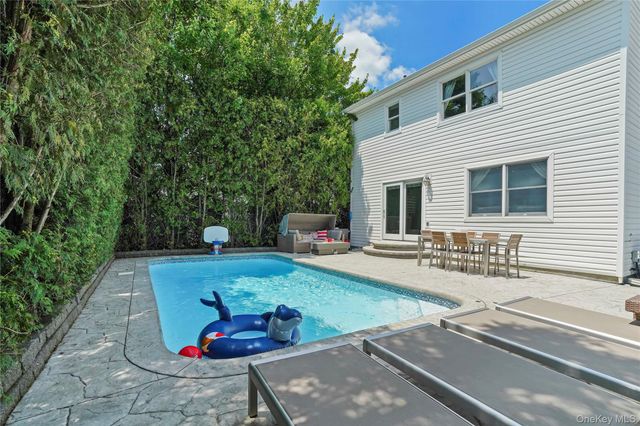268 Ardsley Street, Staten Island, NY 10306