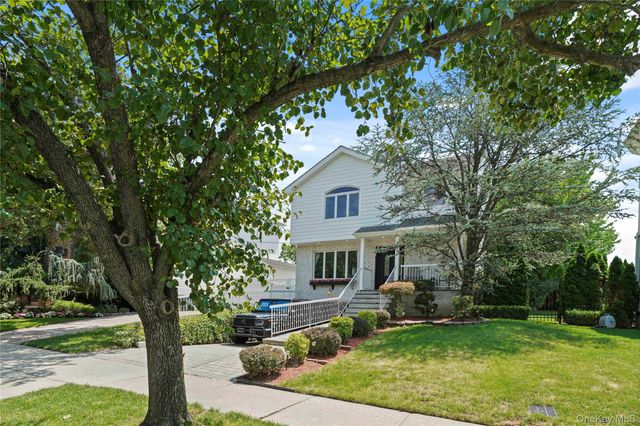 268 Ardsley Street, Staten Island, NY 10306