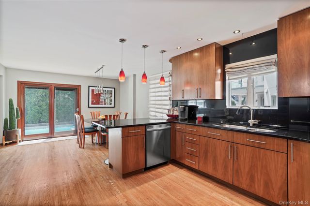 268 Ardsley Street, Staten Island, NY 10306