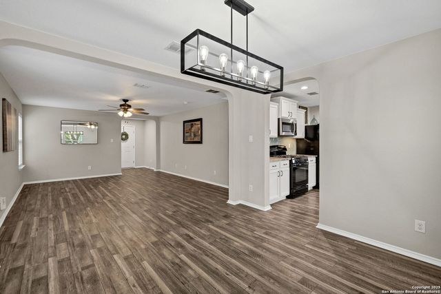 383 Perch Horizon, San Antonio, TX 78253