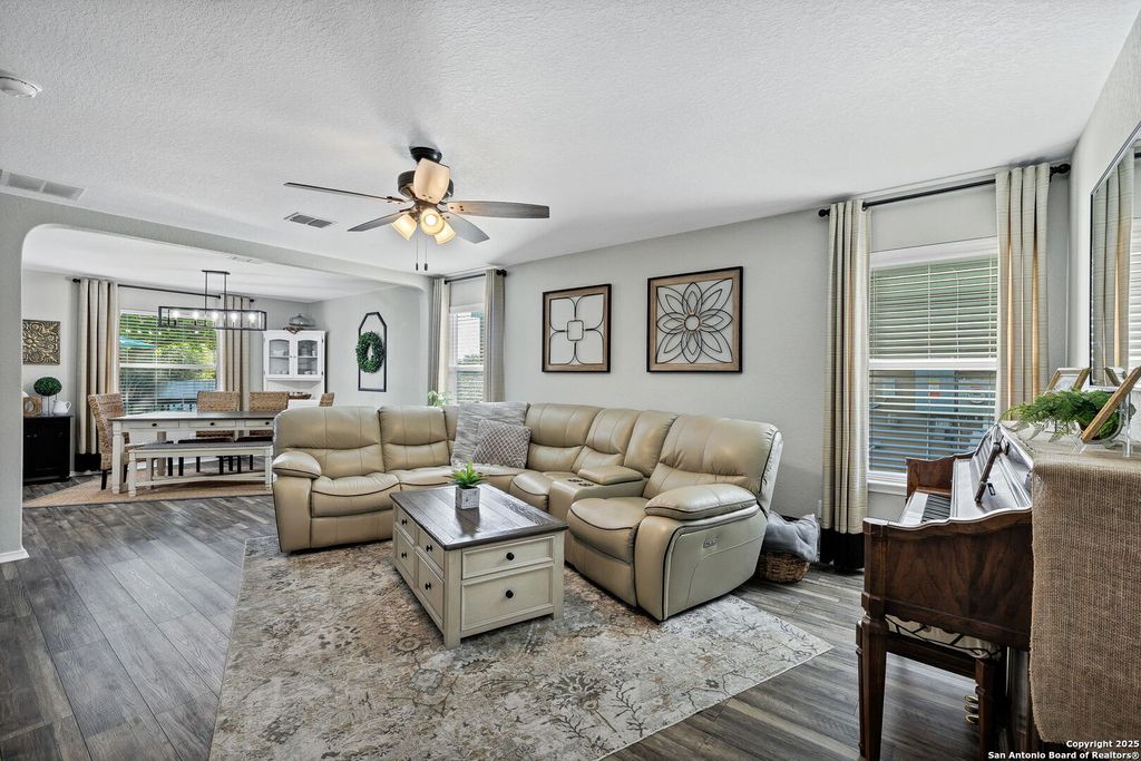 383 Perch Horizon, San Antonio, TX 78253