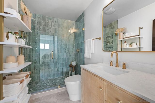 4866 Sussex, San Diego, CA 92116