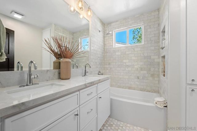 4866 Sussex, San Diego, CA 92116