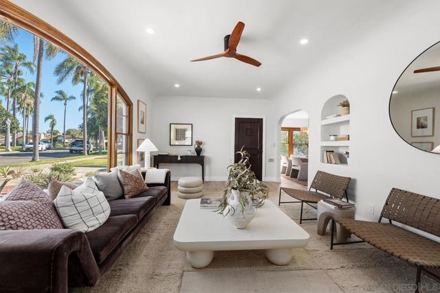 4866 Sussex, San Diego, CA 92116