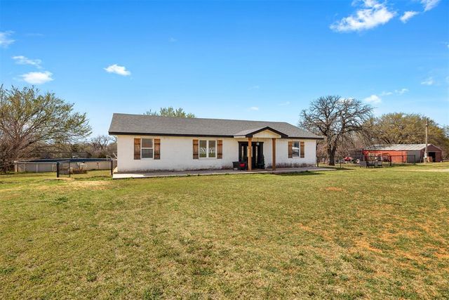 21063 State Highway 76 Highway, Blanchard, OK 73010