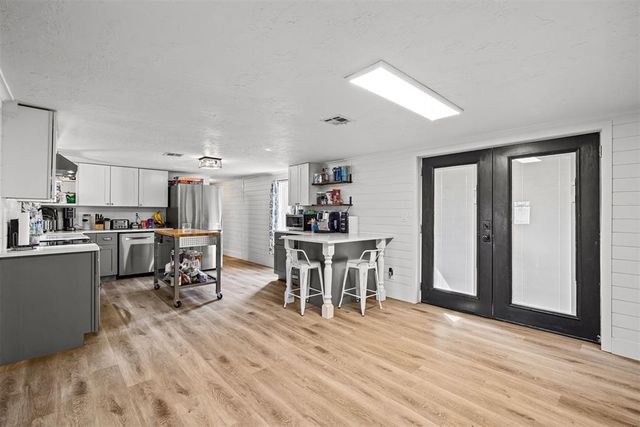 21063 State Highway 76 Highway, Blanchard, OK 73010