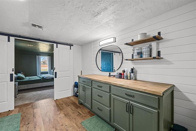 21063 State Highway 76 Highway, Blanchard, OK 73010