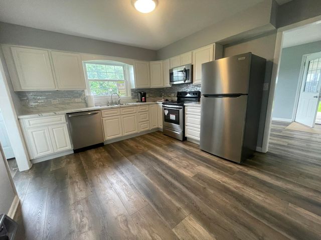 161 Freeman Avenue, Russell Springs, KY 42642