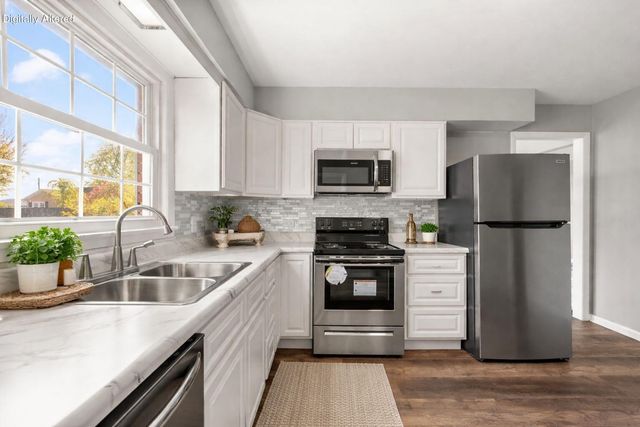 161 Freeman Avenue, Russell Springs, KY 42642