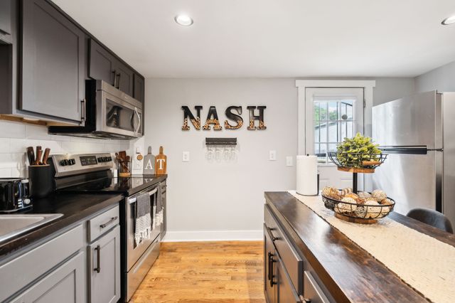 2104 Buchanan St, Nashville, TN 37208