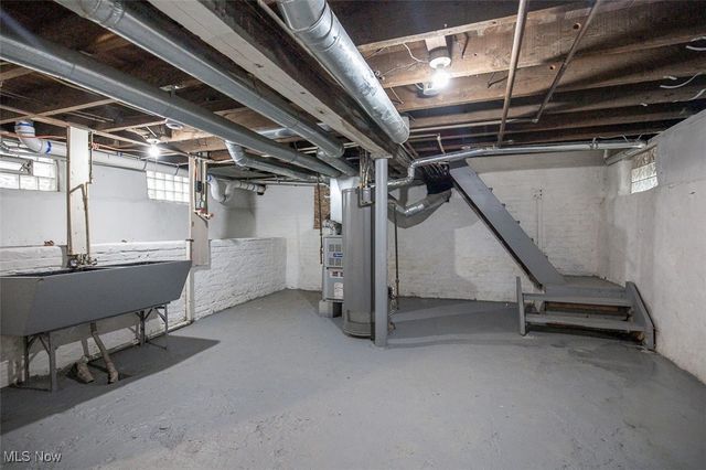 4502 Bush Avenue, Cleveland, OH 44109