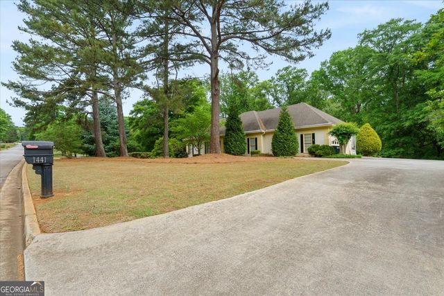 1441 Brandy Shoals Dr., Conyers, GA 30013