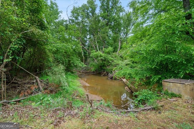 1441 Brandy Shoals Dr., Conyers, GA 30013