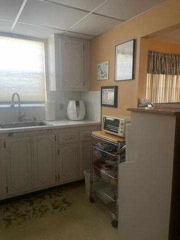 322 Windsor N 322, West Palm Beach, FL 33417