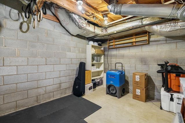 1102 Brentwood Ln, Brentwood, TN 37027