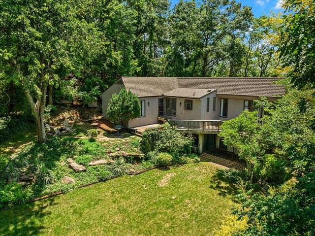 1102 Brentwood Ln, Brentwood, TN 37027
