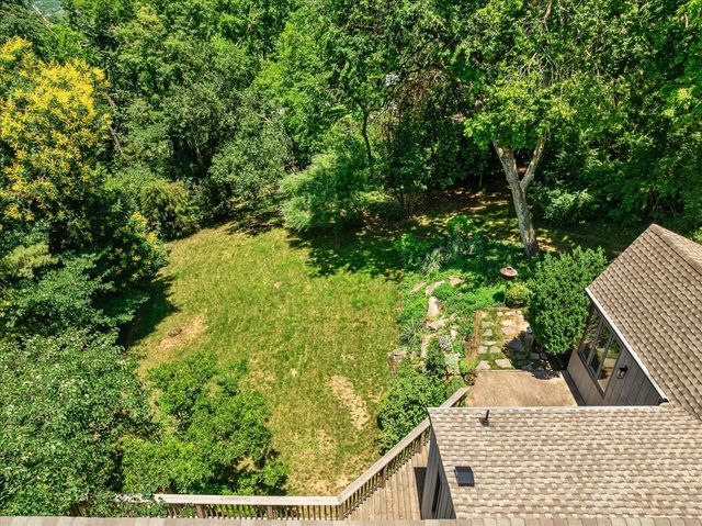1102 Brentwood Ln, Brentwood, TN 37027