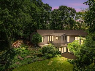 1102 Brentwood Ln, Brentwood, TN 37027