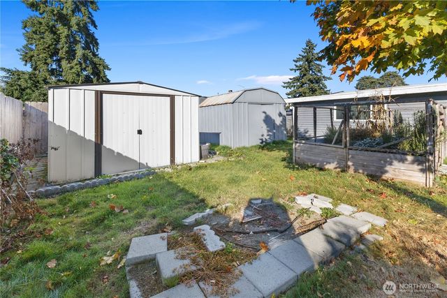 1732 120th Street S, Tacoma, WA 98444