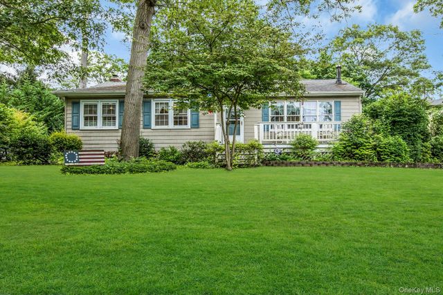 51 Arlington Road, Lake Ronkonkoma, NY 11779