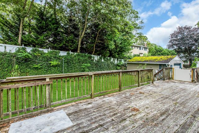51 Arlington Road, Lake Ronkonkoma, NY 11779