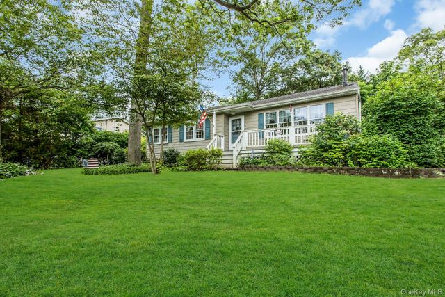 51 Arlington Road, Lake Ronkonkoma, NY 11779