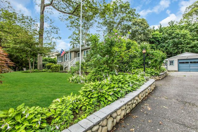51 Arlington Road, Lake Ronkonkoma, NY 11779