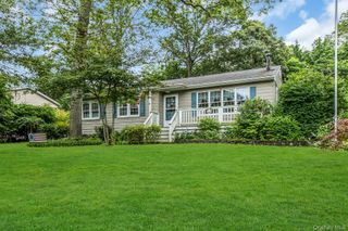 51 Arlington Road, Lake Ronkonkoma, NY 11779