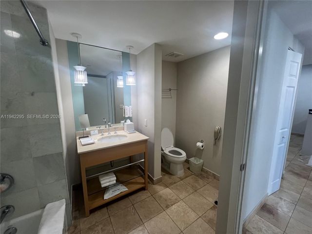 18683 Collins Ave 2510, Sunny Isles Beach, FL 33160