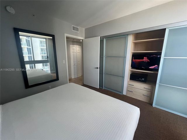 18683 Collins Ave 2510, Sunny Isles Beach, FL 33160