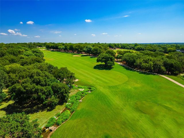 123 Hanging Star LN, Georgetown, TX 78633