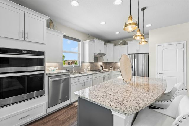123 Hanging Star LN, Georgetown, TX 78633