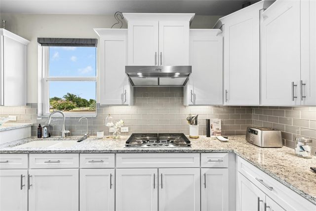 123 Hanging Star LN, Georgetown, TX 78633