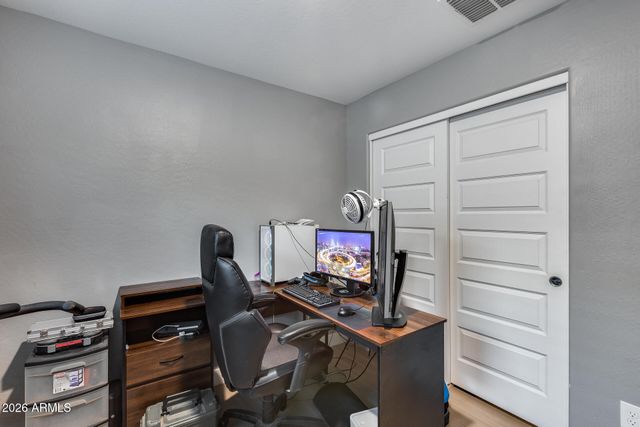 16574 W ALAMEDA Road, Surprise, AZ 85387