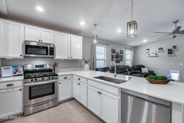 16574 W ALAMEDA Road, Surprise, AZ 85387