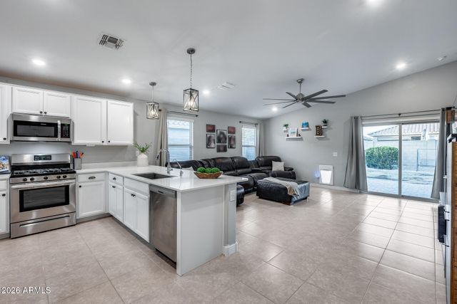 16574 W ALAMEDA Road, Surprise, AZ 85387