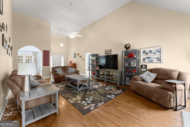 2490 Harbin Springs Cove, Dacula, GA 30019