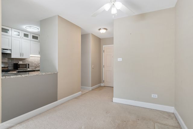 1501 E Churchill Drive 105, Palatine, IL 60074