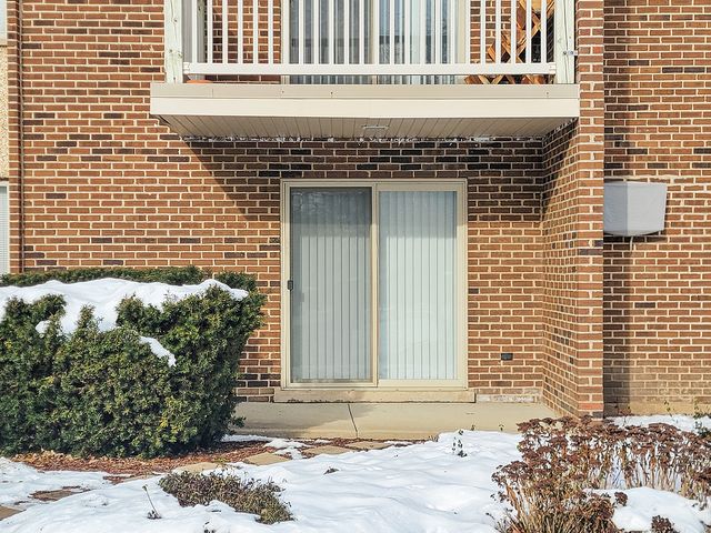 1501 E Churchill Drive 105, Palatine, IL 60074