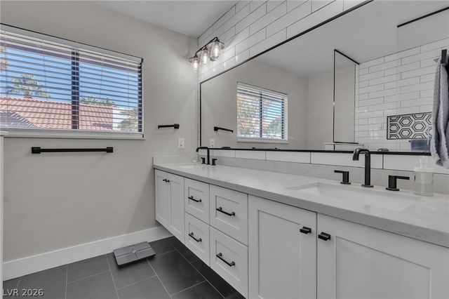 3104 Calle De El Cortez, Las Vegas, NV 89102