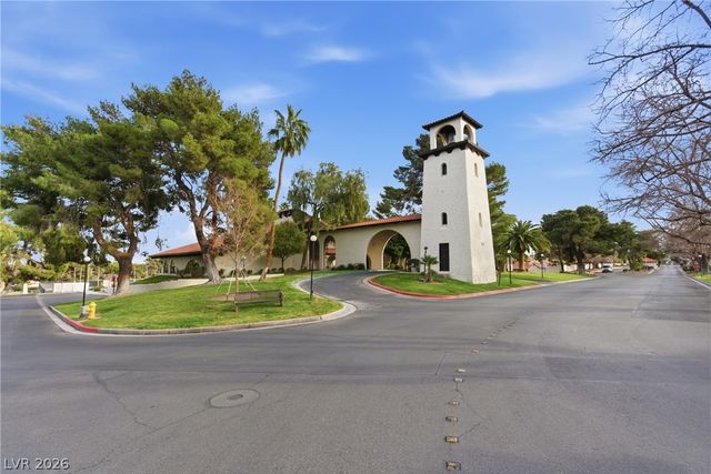 3104 Calle De El Cortez, Las Vegas, NV 89102