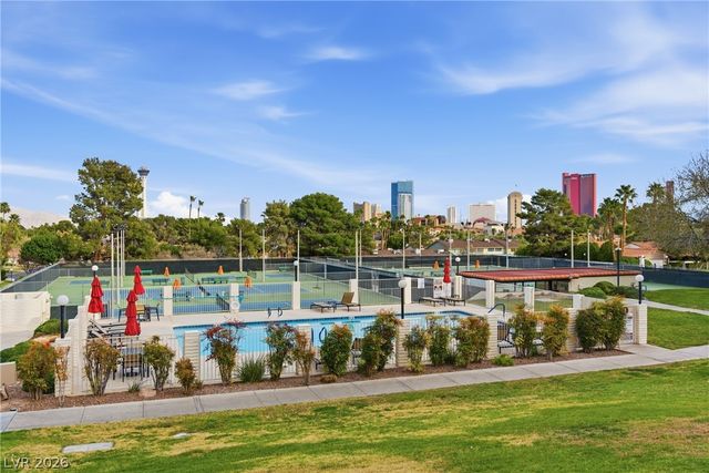 3104 Calle De El Cortez, Las Vegas, NV 89102