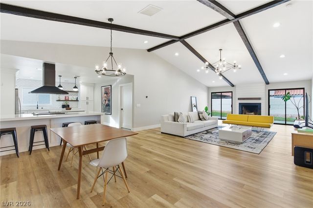 3104 Calle De El Cortez, Las Vegas, NV 89102