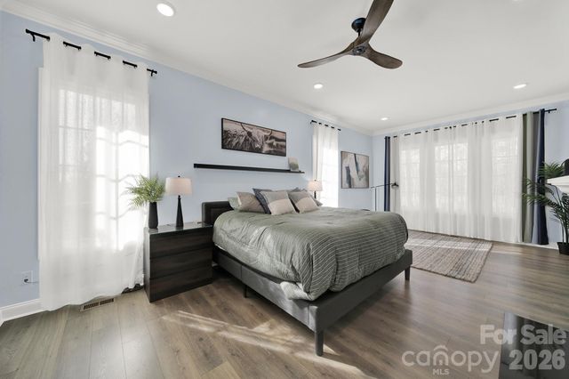 2101 Wood Clough Court, Belmont, NC 28012