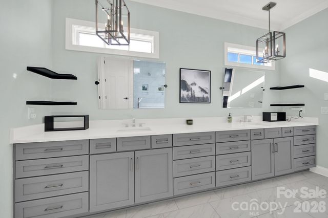 2101 Wood Clough Court, Belmont, NC 28012