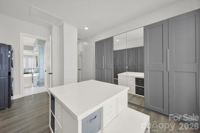 2101 Wood Clough Court, Belmont, NC 28012